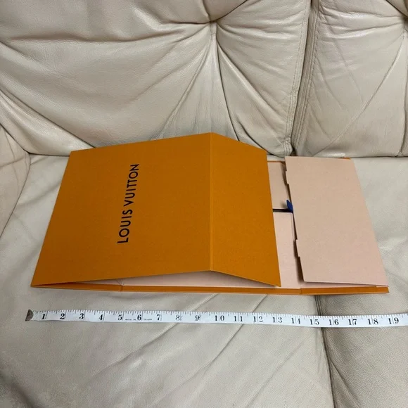 EMPTY LOUIS VUITTON Orange Gift Box Magnetic Closure for Small Bag - Picture 12 of 15